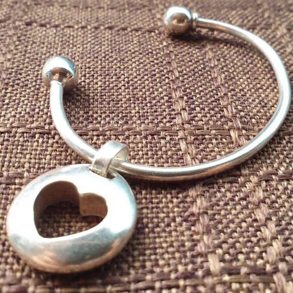 Stunning Vintage Solid 925 Sterling Silver Big Heart Charm Cuff Bangle Bracelet - Picture 12 of 14